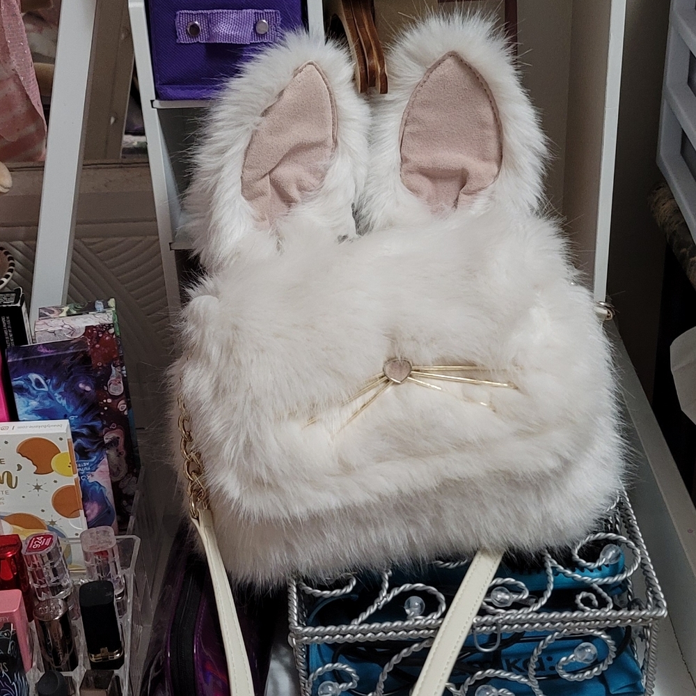 Kate Spade make magic faux fur rabbit crossbody